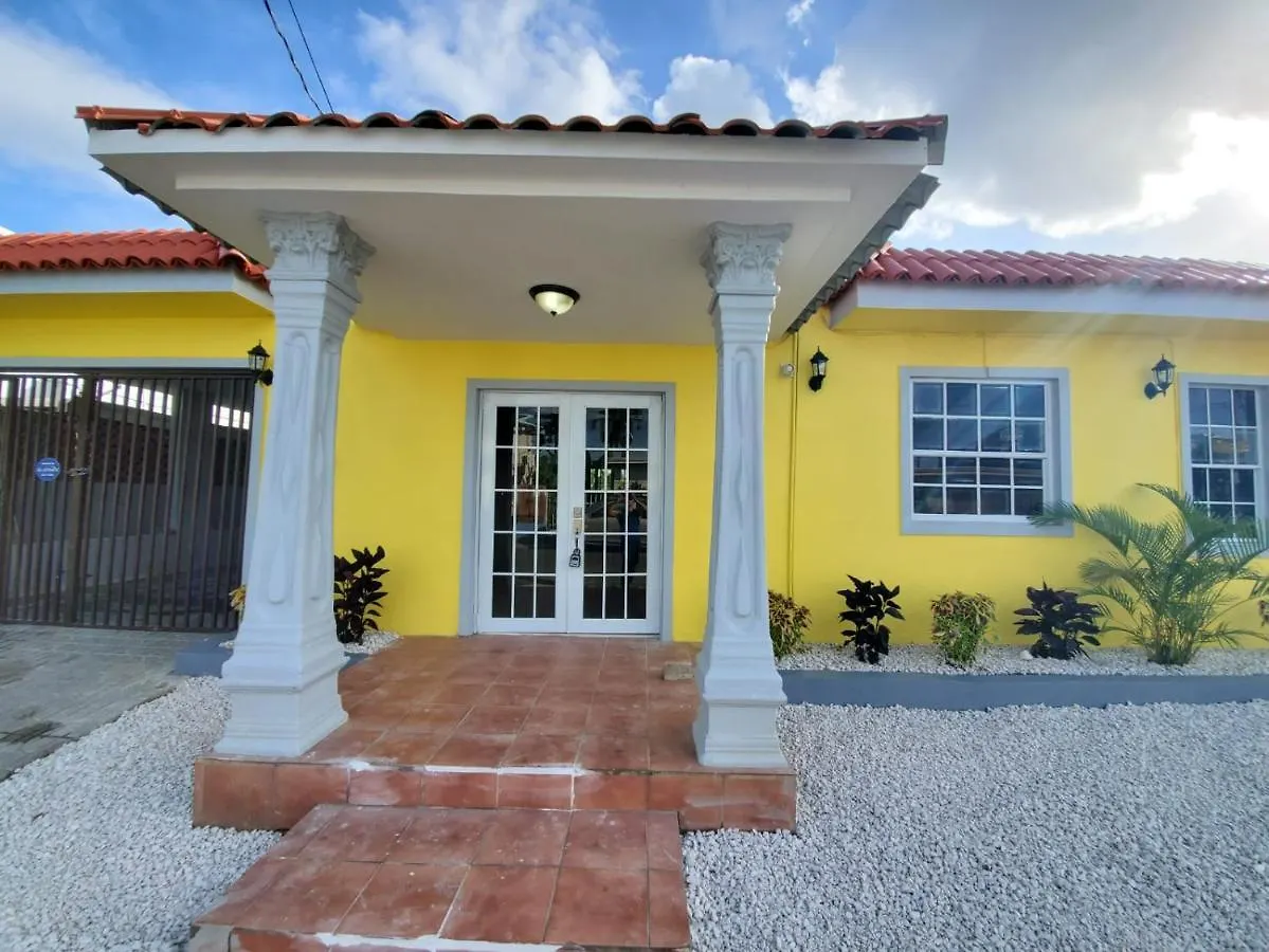 3Br Sleeps Up To 12, Remodeled And Very Cozy contacts