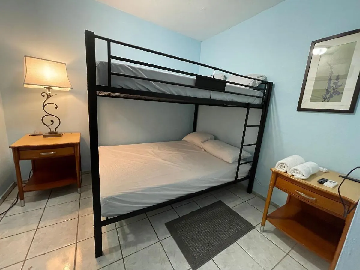 Apartment 3Br Sleeps Up To 12, Remodeled And Very Cozy Catano